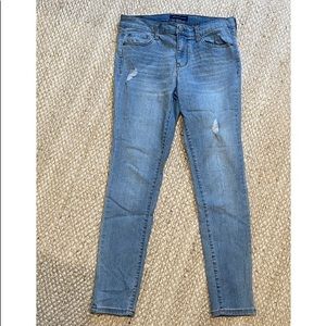 Aeropostale Jeans size 8 regular